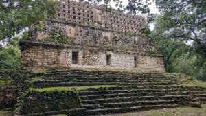 メキシコのマヤ遺跡ヤシュチラン遺跡