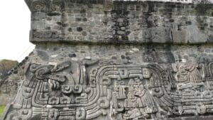 メキシコの遺跡ソチカルコ遺跡のレリーフ